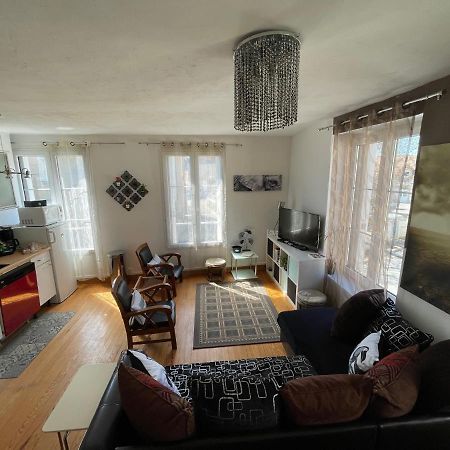 Апартаменты Duplex Beaumont-sur-Sarthe Экстерьер фото
